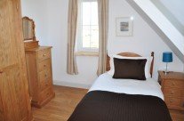 Single bedroom